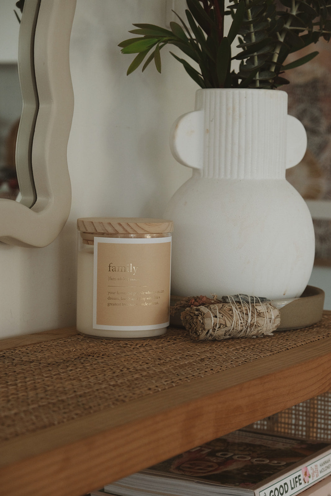 GOLDIE Dictionary Soul Candle - Family