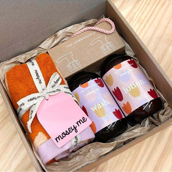 Mosey Me X The Commonfolk Bundle