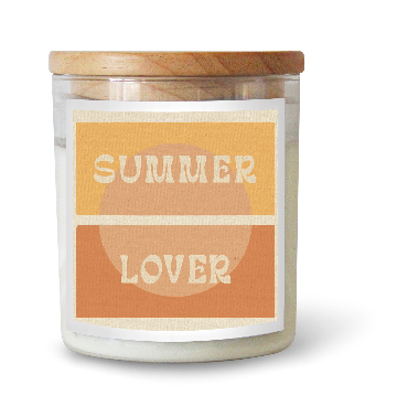 The Commonfolk scented white candle with a wooden lid, the label has 'SUMMER LOVER' written on it.
