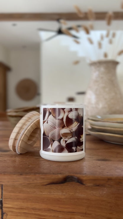 She Shells Soul Candle